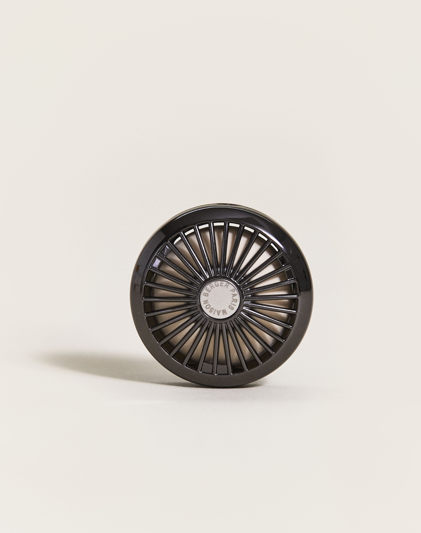 Anti-Odour Pets Car Diffuser - Wheel